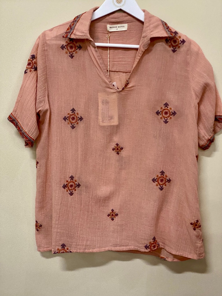 Maison Hotel Blouse